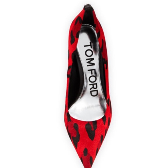 Tom Ford velvet heels size 6 - Picture 8 of 9